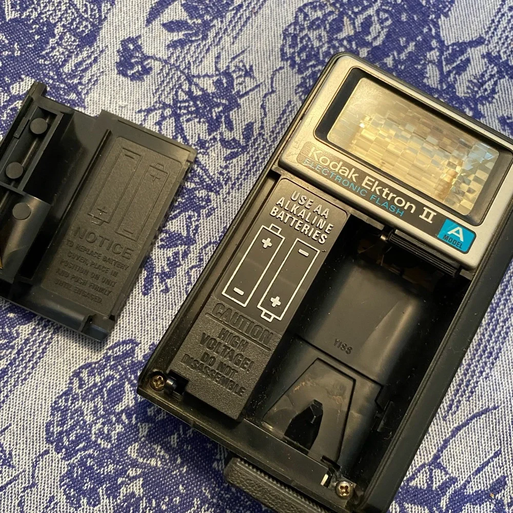 Kodak Ektron II Vintage Battery Powered Flash